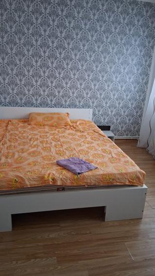 Apartament cu 2 camere, zona Podu Ros