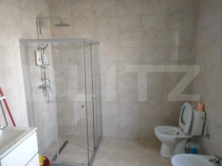 Casa individuala noua, 6 camere, 180mp, Radauti