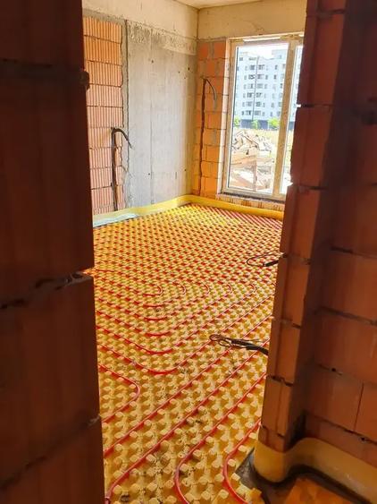 Apartament 3 Camere, 100 mp cu Terasa, Metrou Teclu, Garlitei