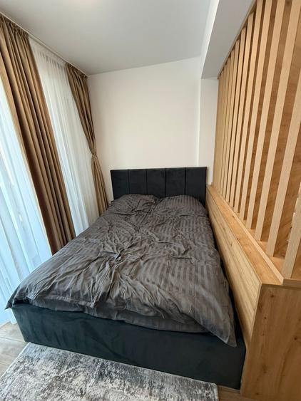 Lumina - studio cu o suprafata generoasa, mobilat si utilat