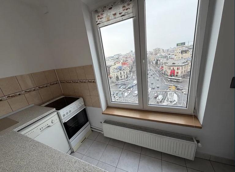 Apartament 2 Camere Piata Romana,panoramă de excepție,Complet Renovat Mobilat