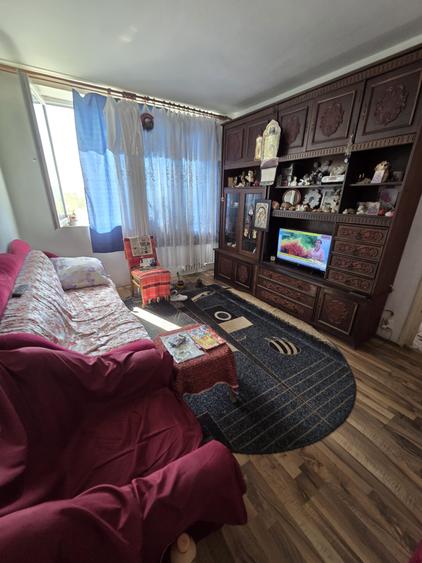 Apartament 3 camere de vanzare Gorjului Conf2 ( 13 minute de metrou )