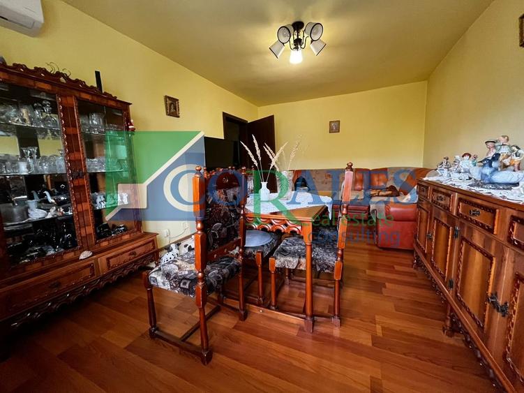 Apartament 3 camere decomandat | Aradului | Centrala | 2 balcoane