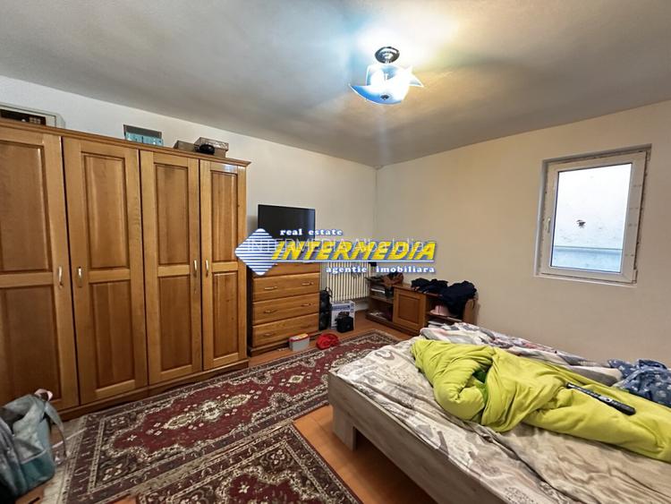 Casa cu 3 camere  in Cetate la asfalt cu 1176 mp Teren - 6