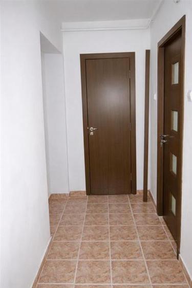 Apartament 2 camere, zona Grivitei