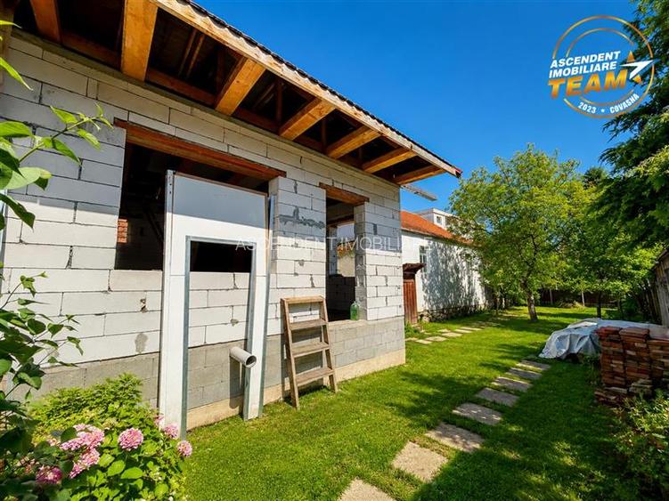 Casa cu potential,  acces la/ din 2 strazi,  512 mp teren,  Sfantu Gheorghe - 9