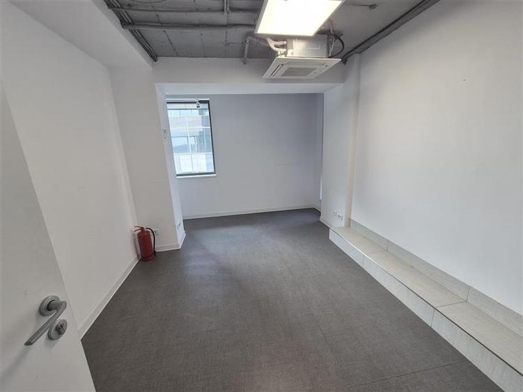 Zone 313 spatii de birouri