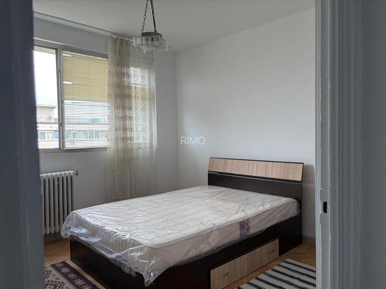 Apartament luminos cu doua camere, 1 mai - 8