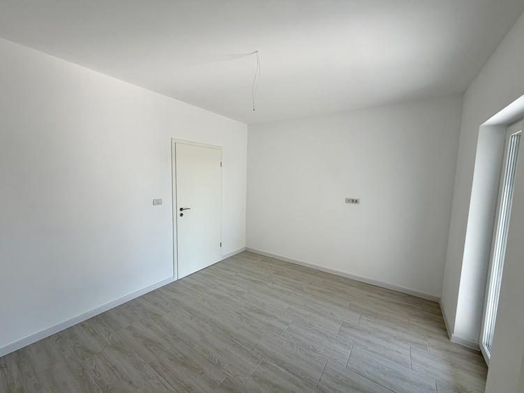 Pozitie Excelenta, 3 Camere, Canalizare