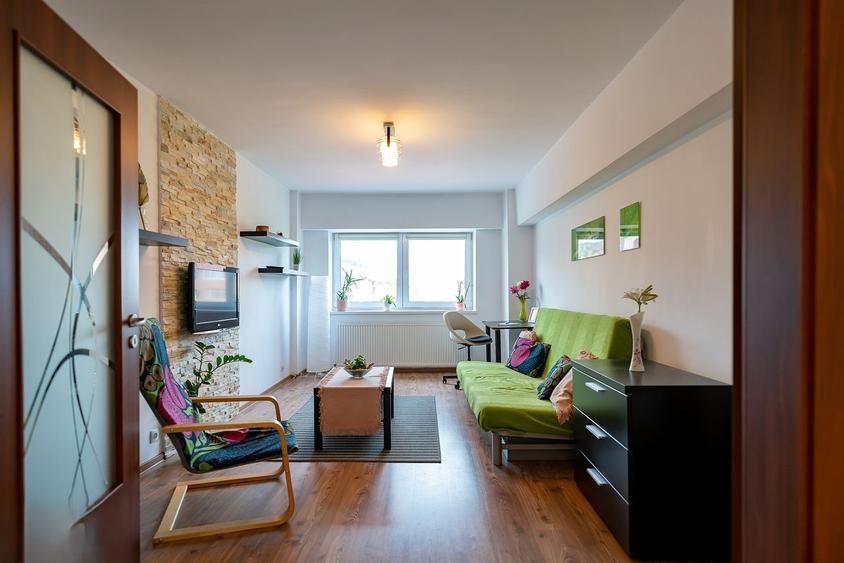 Apartament 3 camere mobilat si utilatt modern zona Racadau