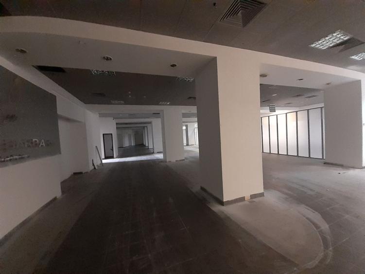 Piata Unirii-spatiu comercial 2000mp