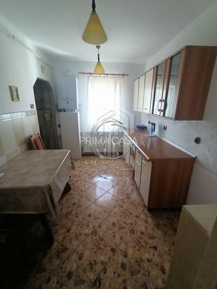 Apartament cu 3 camere zona Pod etaj 2 din 4 confort 1 cu imbunatatiri - 3