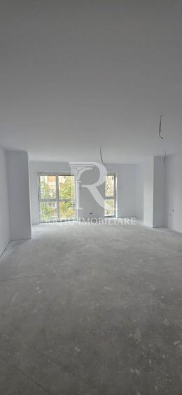 Apartament 2 camere | Parcare | Etajul 1 | Lift | Bloc privat | Oradea
