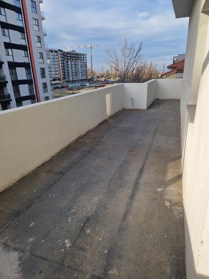 Apartament 2 camere 50 metei+ terasa 32 metri!!!