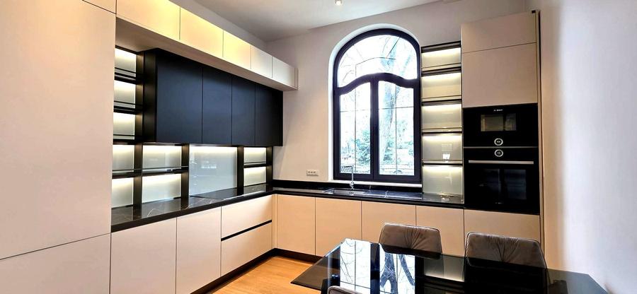 Vila premium cu arhitectura contemporana. Rezidential sau birou