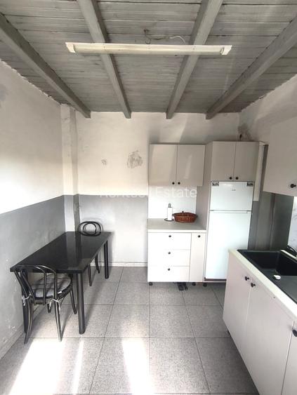 Călugăreni – Casa de inchiriat – 1600 mp teren – 400 EUR - 3