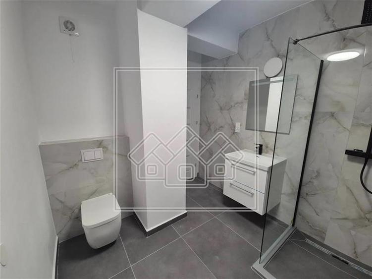 Ap. decomandat, 2 camere, 2 balcoane, bloc nou, lift