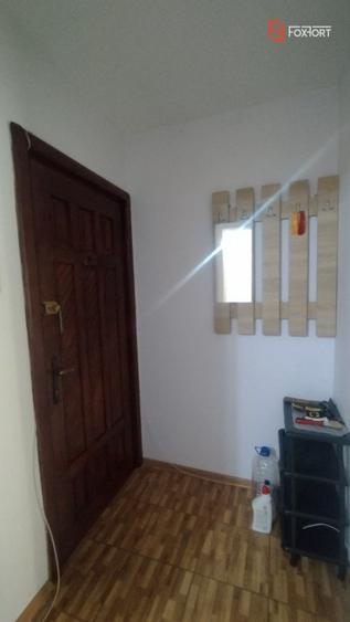 Apartament 3 camere 66 mp, zona Lipovei - Garaj