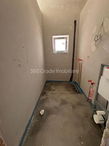 Duplex despărțit | 4 cam | 2 băi | Toate utilitățile | Zonă excelenta