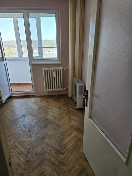 Apartament 2 camere decomandat, zona Tatarasi