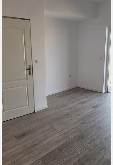 Apartament de o camera, zona Florilor/ FLORESTI