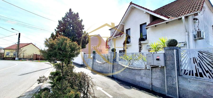 Oferim spre vanzare, proprietate deosebita, 7 camere, zona Modern 0% Comision - 2