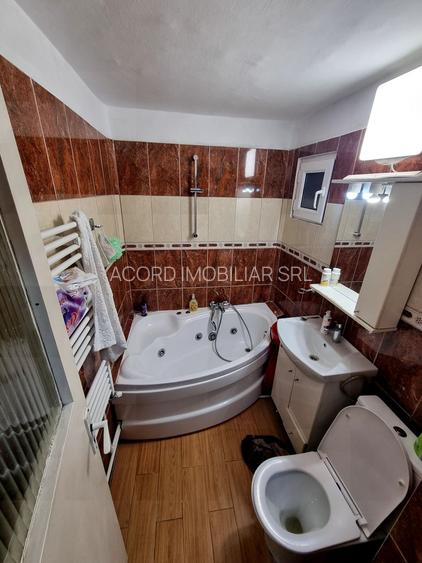 Doraly mall-apartament 2 camere decomandat cu gaze - 7