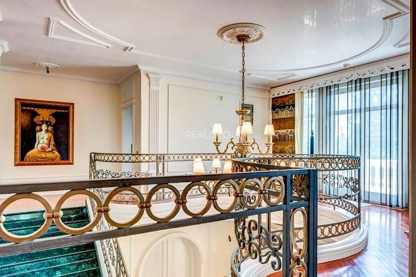 PROPRIETATE CU ENERGIE PURA |  Sanctuarul Eleganței și Rafinamentului - 11