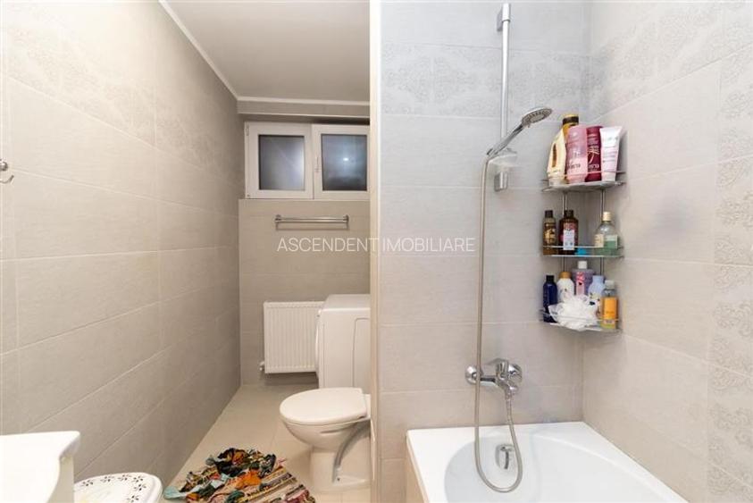 3D!Studio cochet si aerisit,regim vila, parcare privata,Tractorul,Brasov: invest - 28