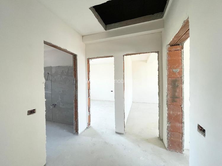 Duplex 5 camere, toate utilitatile - Mosnita - 11