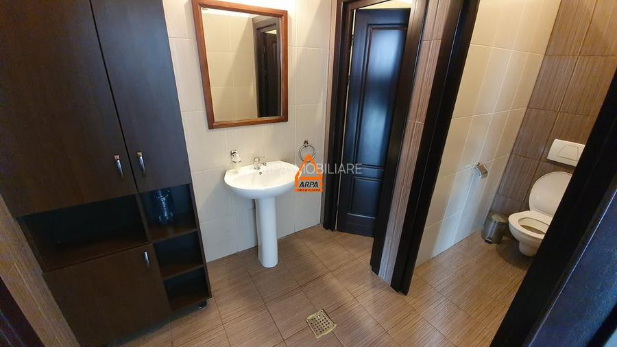 Spatiu comercial - Birouri - 235 mp - Podu Ros - 4