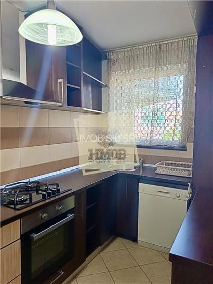 Apartament mobilat 59 mpu etaj intermediar terasa in blocul Y - 7