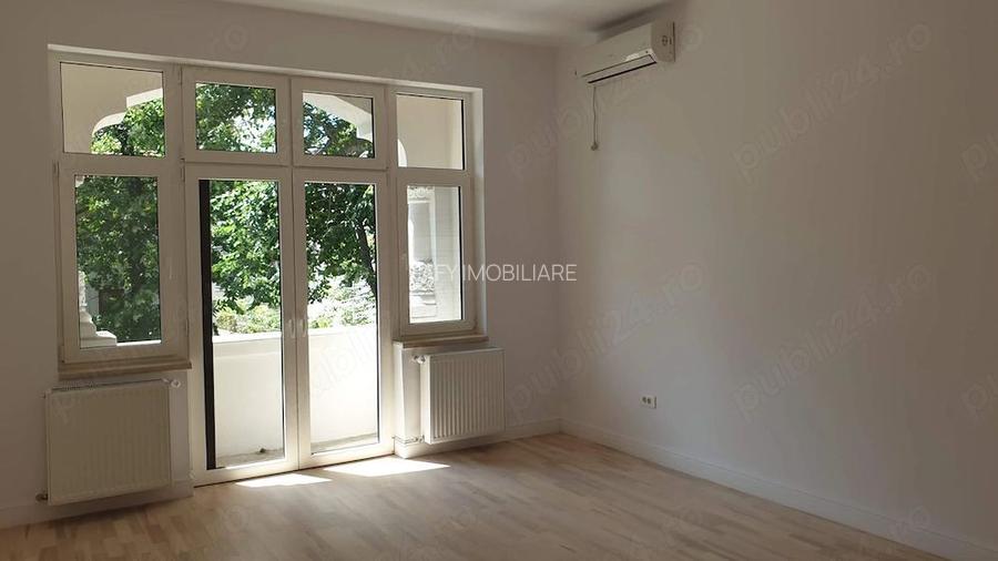 Spațiu de birouri Toata Vila 260 mp Etaj + Mansardă + Demisol - 2