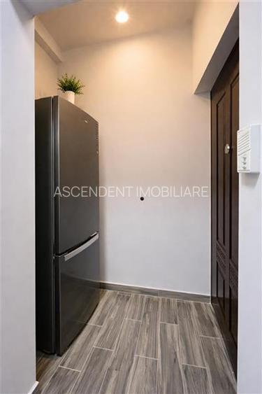 Garsoniera la prima inchiriere, etaj1, mobilata, echipata, Tractorul, Brasov - 8