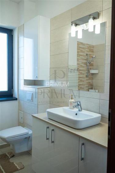 GIROC - 3 CAMERE - ETAJ 2 - CENTRALA PROPRIE - CLIMA - LOC PARCARE CF - 7