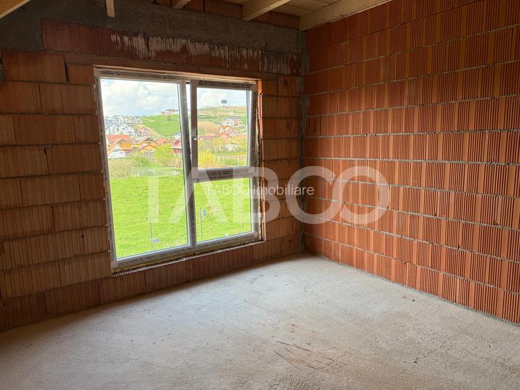Casa tip duplex 5 camere 3 bai  curte libera 262 mp  Sura Mare Sibiu - 9