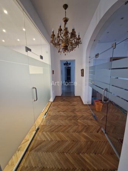 Birou de Inchiriat In Centrul Istoric - 2