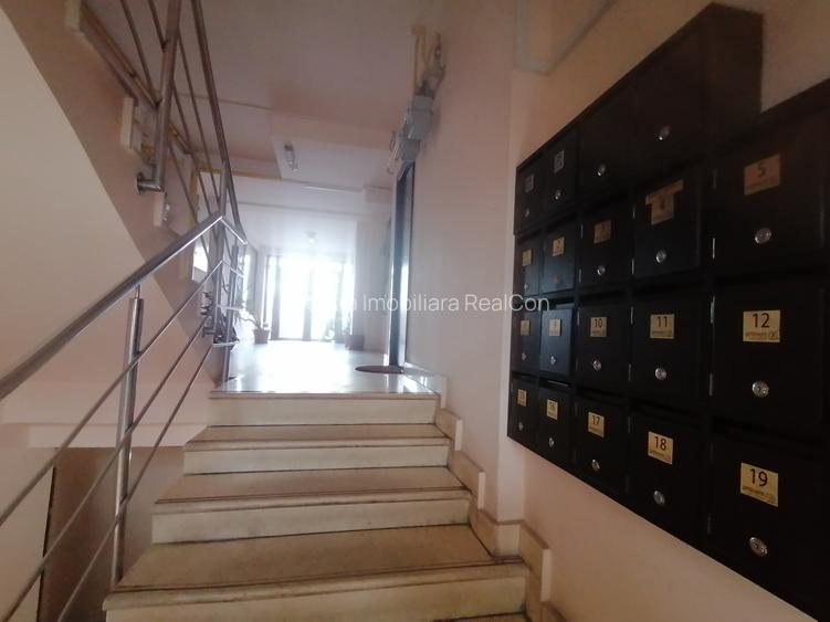 Apartament 3 camere Bd. T. Vladimirescu constructie 2009 - 24