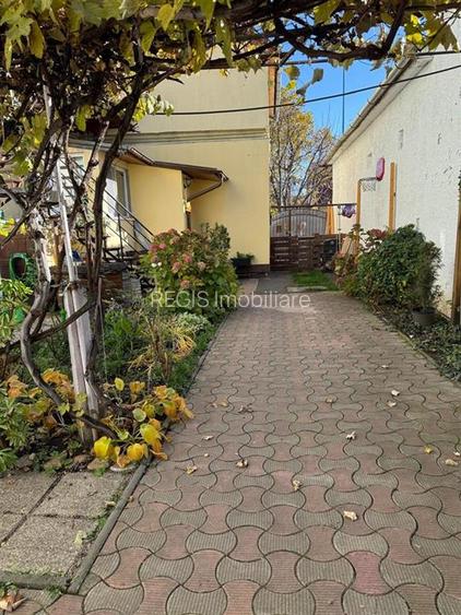 Casa tip duplex in zona centrala, 4 camere, mobilata complet, pret foarte bun - 2