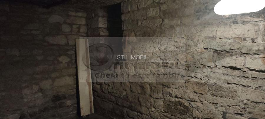 APARTAMENT ULTRACENTRAL , PIATA UNIRII, CUZA VODA 70 MP PLUS CURTE - 58