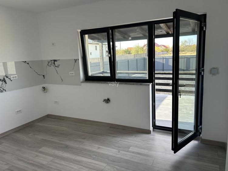 V&acirc;nd casa construcție  noua 2024 Bacau Serbanesti(zona t&acirc;rg aut - 12