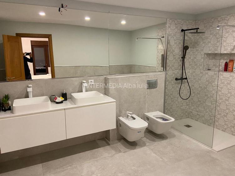 Casa de Lux cu 5 camere pe colina 1000 mp – CETATE SKIT Panorama spectaculoasă - 11