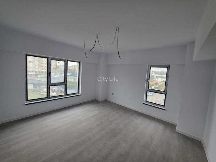 Spatiu birou 2 camere NUEVA Nicolina - 9