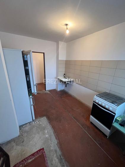 Apartament 3 camere - decomandat - Mihai Bravu - 9