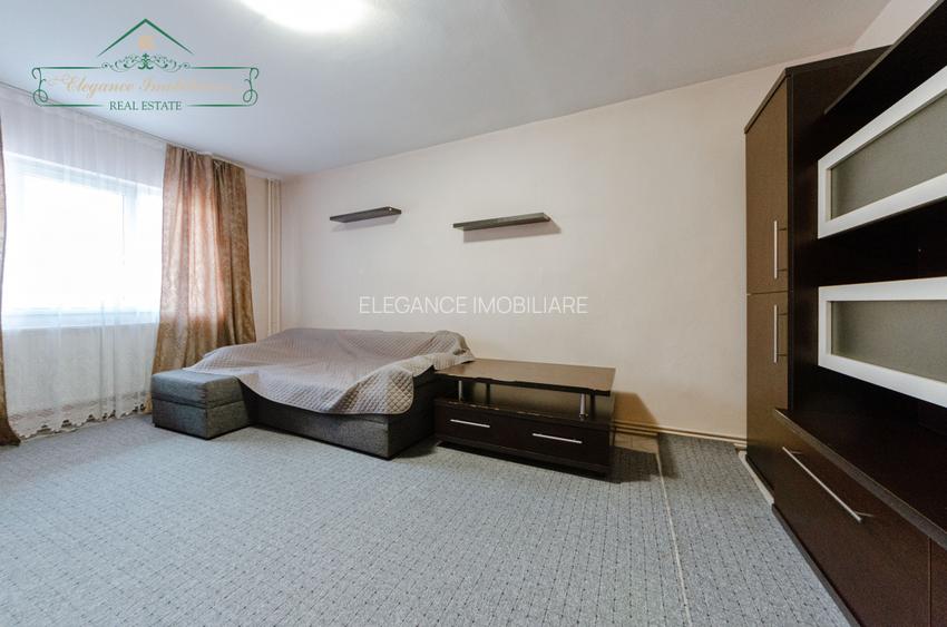 Apartment cu 3 camere de inchiriat, zona 300 Micalaca, Arad - 3