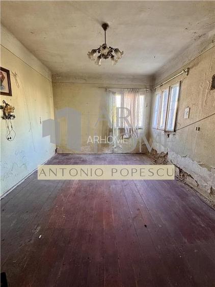 Casa 4 camere, 2 intrari, Ploiest, Bd. Castanilor - 11