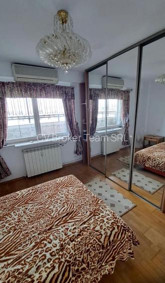 Decebal 3 cam decomandat, 2 bai, 2 balcoane - 11