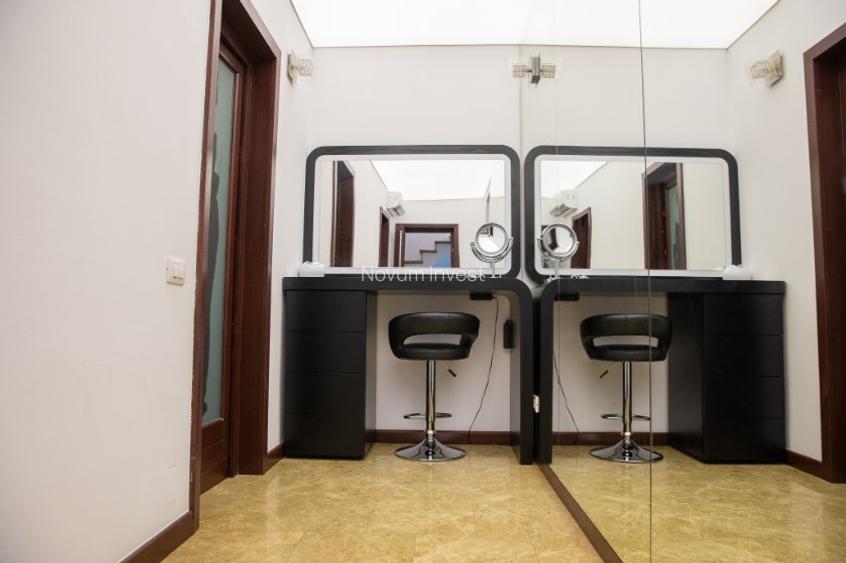 Vila LUX spre inchiriere /curte bar foisor piscina jacuzzi /sala fitness - 14