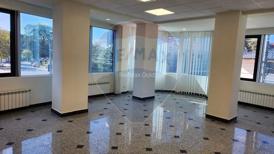 Spațiu de birouri de 1,054mp de închiriat în zona Bucureștii Noi - 28