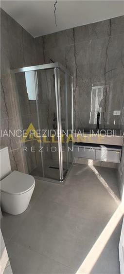 Casa individuala - 5 camere - 3 bai - 120mp utili - 6